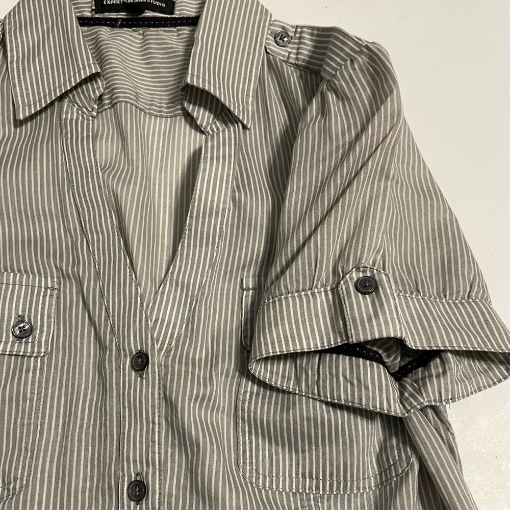 Expressoe sign studio Women’s top/blouse,short sleeves,white / gray pinstriped M - Picture 10 of 12